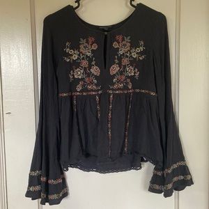 American Eagle Floral Bell Sleeve Top